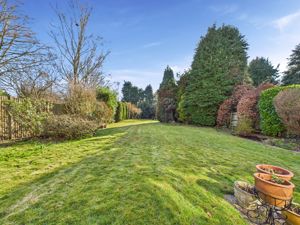REAR GARDEN- click for photo gallery